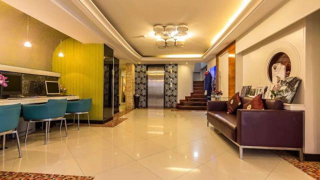 ให้เช่าพื้น 150 ตรม.  โรงแรม  Upar  สุขุมวิท ซอย 11