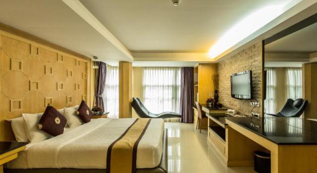 ให้เช่าพื้น 150 ตรม.  โรงแรม  Upar  สุขุมวิท ซอย 11