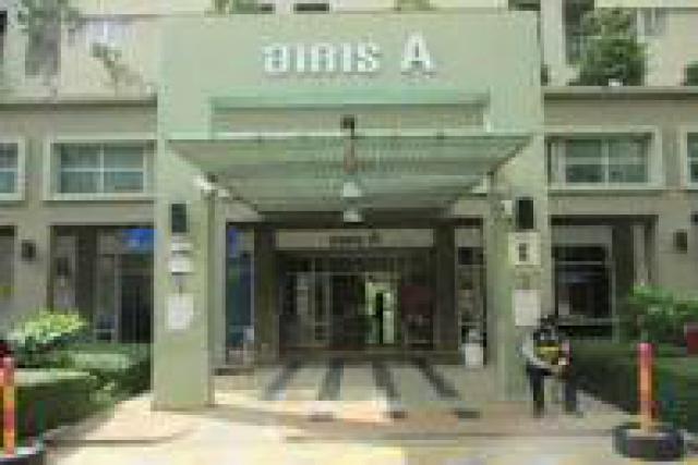 ขายคอนโด ลุมพินี รามอินทรา-นวมินทร์ ใกล้รถไฟฟ้า BTS ติดริมถนน 2 ด้าน ถนนรามอินทรา และ ถนนนวมินทร์  25 ตรม. ชั้น 17 ขาย 1.3 ล. 1 นอน 1 ห้องรับแขก แอร์ 2