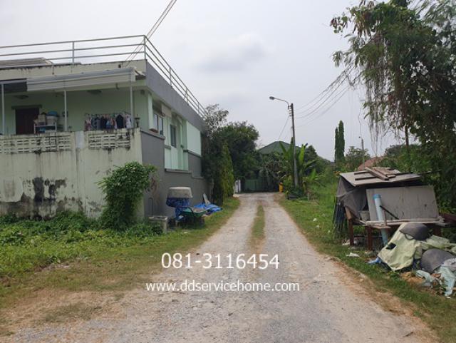 ขายที่ดิน 110 ตรว. ราคา 2.5 ล้าน (22,700-/ ตรว)ถนนหลัก พุทธมณฑลสาย 3 แยก 19  เหมาะสร้างบ้าน หรือ ธุรกิจ ต่างต่าง ใกล้ เซ็นทรัลศาลายา 