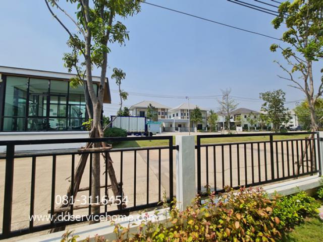 ขายบ้านเดี่ยว 2 ชั้น เนื้อที่ 53.7 ตรว. ลลิลทาวน์ แลนซีโอ คริป 3 บางนา-สุวรรณภูมิ  (บางนา-ตราด กม.18) ถนนศรีวารีน้อย 53.7 ตรว 4.98 ล้าน บ้านใหม่