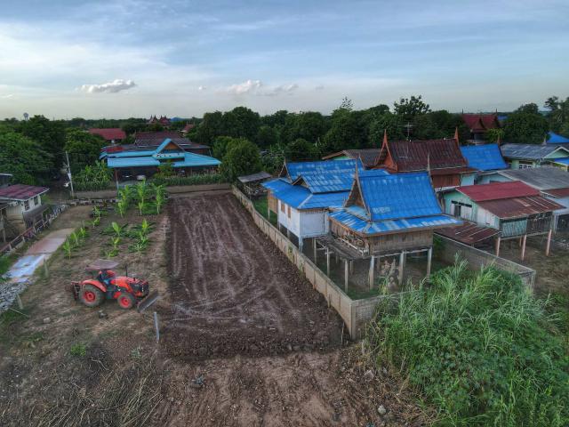 ขายที่ดินติดแม่น้ำเจ้าพระยา อ.บางบาล จ.อยุธยา 103 ตรว. มีที่งอกอีก 20 กว่า ตรว. วิวสวยเทพมาก