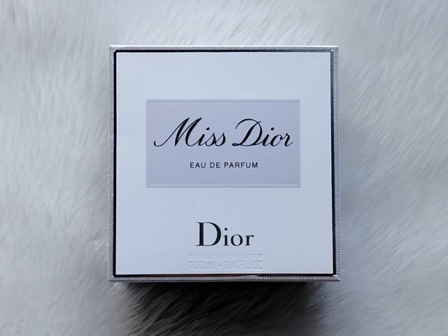 Dior - Miss Dior 2017 (EDP) Limited Edition Bow น้ำหอมเคาน์เตอร์แบรนด์แท้ ราคาถูก (ของหิ้ว) 