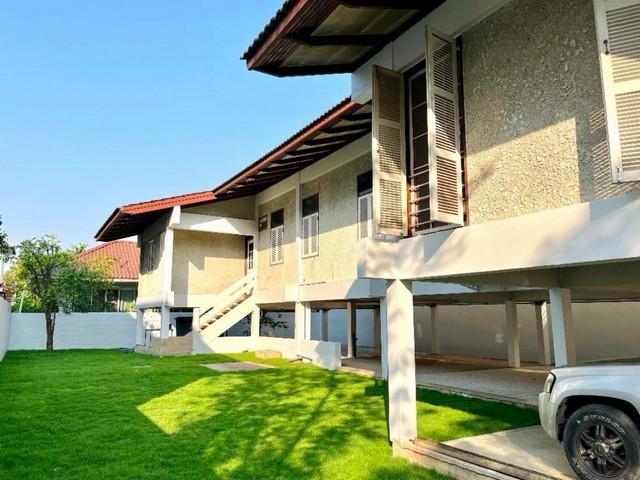 ให้เช่าบ้านเดี่ยว 2 ชั้น 120 ตรว. โครงการนวธานี เสรีไทย รีโนเวทใหม่ เข้าออกได้ทั้งเสรีไทยและเกษตรนวมินทร์  
