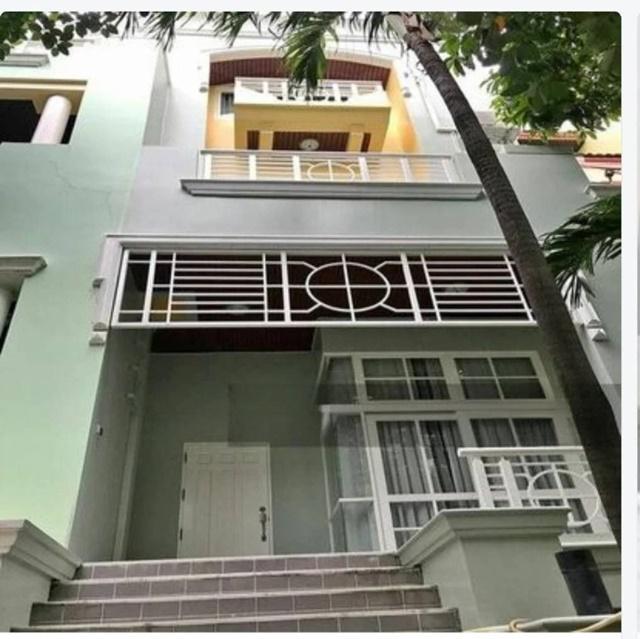 ใกล้เดอะมอลล์งามวงศ์วาน ม.ธุรกิจบัณฑิตย์ เช่าบ้านหรูมาก 33ตรว.รับต่างชาติ ทาวน์โฮม 4ชั้น 4นอน  จอดรถหรู 2 ในโรงรถ ประชาชื่น สโมสรราชพฤกษ์