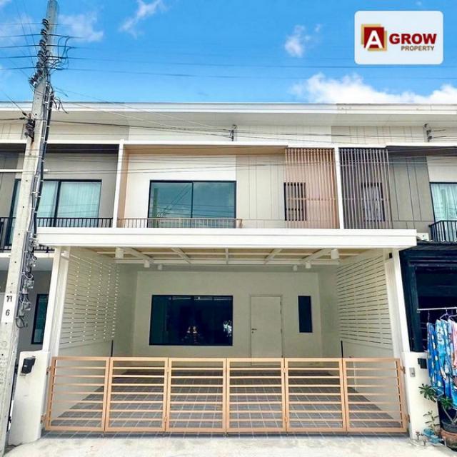 ม. เดอะคอนเนค สุวรรณภูมิ3 บ้านรีโนเวทใหม่และตกแต่งสวย พร้อมเข้าอยู่ได้เลย ใกล้สนามบินสุวรรณภูมิ