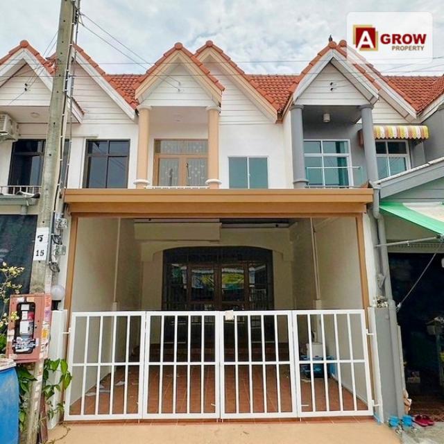 ม. โกลด์แลนด์ บ้านตกแต่งและรีโนเวทใหม่ทั้งหลังพร้อมเข้าอยู่ ต่อเติมครัว เคาท์เตอร์ครัว เปลี่ยนสุขภัณฑ์ใหม่