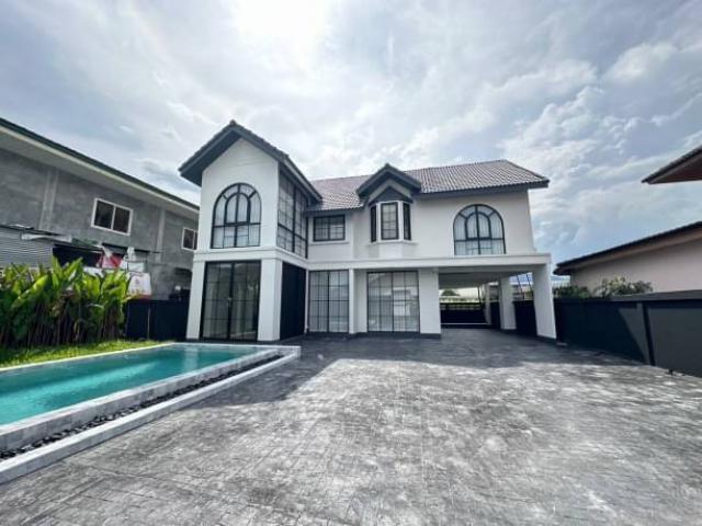 Pool villa ลดราคาขาย 13 ล้าน 75 ตรว. โซนป่าตัน บ้านพูลวิลล่าสร้างใหม่ 2 ชั้น วิวดอยสุเทพ ตกแต่งสวย เฟอร์นิเจอร์ครบ ทำเลดี เดินทางสะดวก