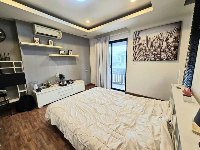 POR4935 ขาย บ้านเดี่ยว  หลังมุม รามอินทรา 65-67 ปากซอยมีรถไฟฟ้าสายสีชมพู กม.6 ใกล้ทางด่วน ใกล้เลียบด่วน ถนนรามอินทรา แขวงท่าแร้ง เขตบางเขน