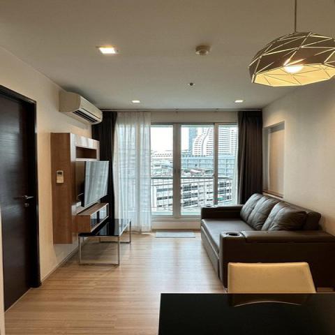 ให้เช่า คอนโด RHYTHM Sathorn ขนาด 45ตรม. วิวโค้งแม่น้ำเจ้าพระยา ตกแต่งเฟอร์นิเจอร์ เครื่องใช้ไฟฟ้าครบ พร้อมเข้าอยู่