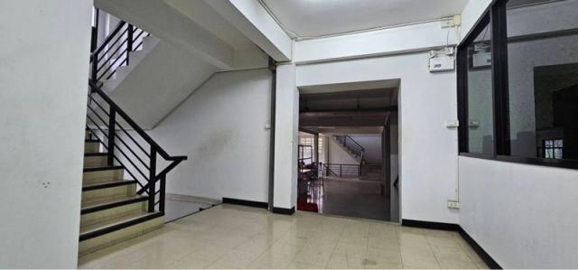 ขายด่วนโรงงานสำนักงานออฟฟิต ทำเลทอง  จ.กรุงเทพมหานคร