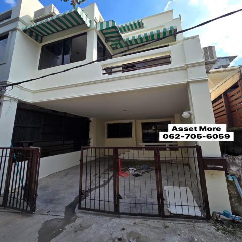 ขายด่วนทาวน์โฮม 3ชั้น ( สุขุมวิท65 ) ขนาด20ตารางวา  เข้า ออกได้สองทาง ทะลุเส้นปรีดีพนมยงค์ได้ แขวงพระโขนงเหนือ เขตวัฒนา