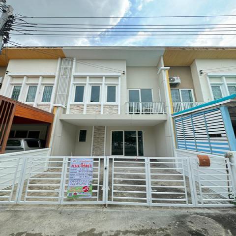 ขาย บ้านทาวน์เฮาส์ 2 ชั้น 21.40 ตร.วา  โครงการ golden town ชัยพฤกษ์-วงเวียน