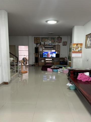 ขายพร้อมผู้เช่า ทาวน์เฮาส์ 2 ชั้น หมู่บ้านเดอะมันนี่ จังหวัดสมุทรสาคร (เจ้าของขายเอง)