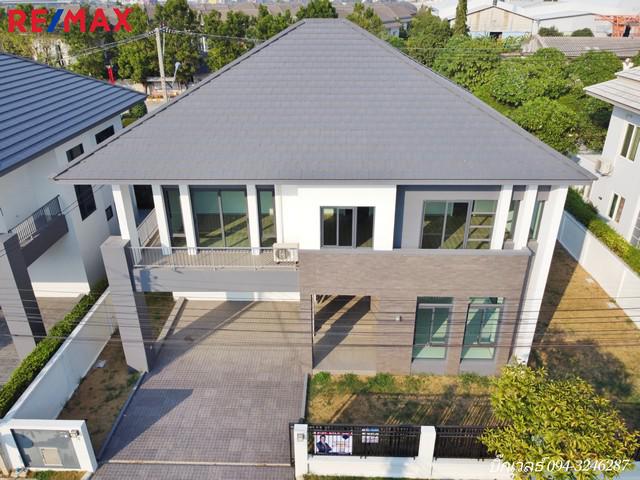 บ้านเดี่ยว เซ็นทรัลเวสต์เกต ซื่อตรง พรีเมี่ยม บางบัวทอง 106 ตร.วา บ้านใหม่ไม่เคยอยู่ บ้านหลังใหญ่ พื้นที่ใช้สอยเยอะ 
