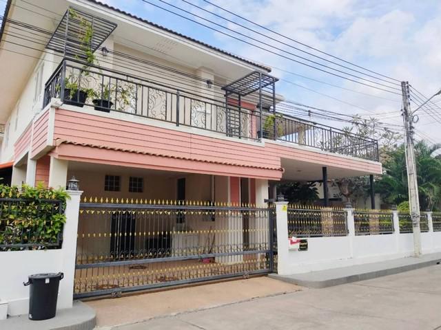 ให้เช่าบ้านเดี่ยว 2 ชั้น จอมเทียน บ้านสวนลลนา  พร้อมเข้าอยู่ 
