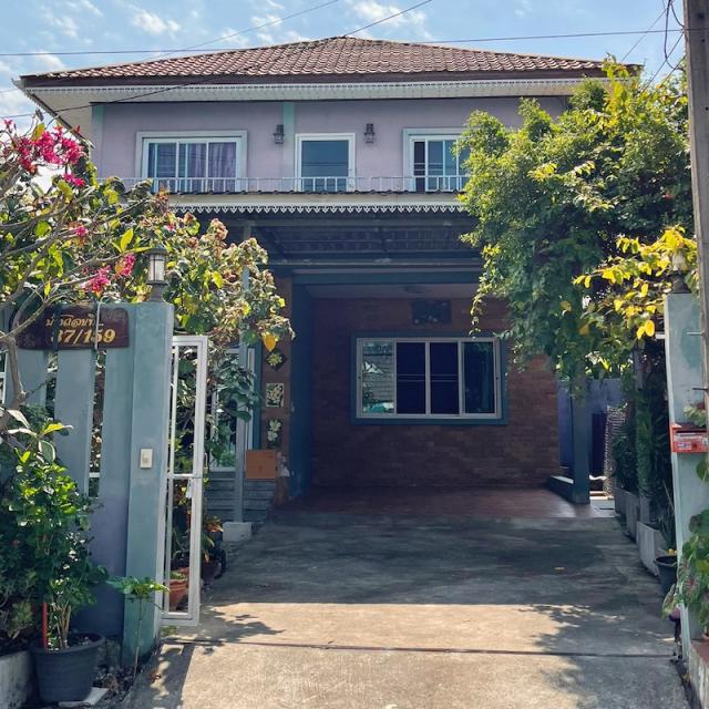 BH3337 ให้เช่าบ้านเดี่ยว 2 ชั้น ซอยลาดปลาเค้า 62 (หมู่บ้านสุขนที)  สนใจติดต่อ Agent : คุณบัวโทร: 093-6464597 Line: Bua093