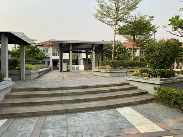 ขายที่ดินเปล่า ในหมู่บ้านดิเออบาน่า 1 ทำเลทอง  อำเภอเมืองเชียงใหม่  จังหวัดเชียงใหม่ 