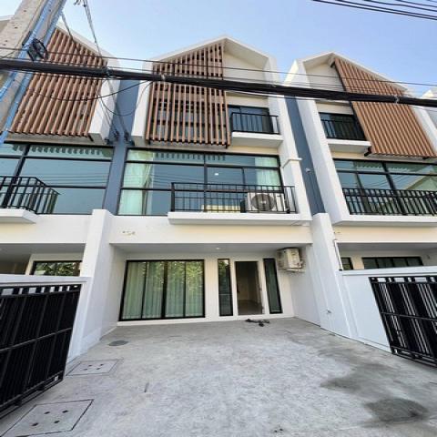 รหัสทรัพย์ R3247 ขายและให้เช่า โฮมออฟฟิศ 3ชั้น โครงการ Deco สุขุมวิท70/5