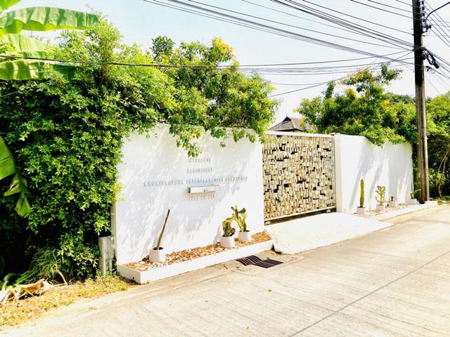 ขายด่วนๆ MODERNIST HOUSE  บ้านโมเดิร์น ทรงกล่อง หลังแบน เขต ทวีวัฒนา  กรุงเทพมหานคร 