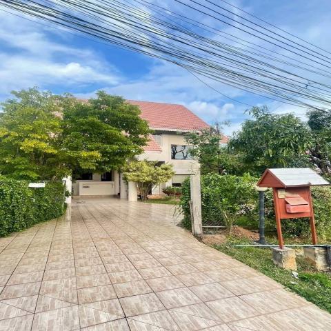 ซื้อ ขาย ที่ดิน ที่สวยเป็นเนินสโลป วังกระทะ ปากช่อง นครราชสีมา เหลือ 2แปลง 2 ไร่ และ 3 ไร่ ราคาไร่ละ 500,000 บาท โทร 0992636615 / 0855549989