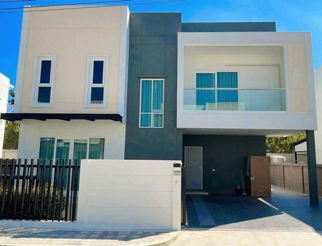 บ้านใหม่ให้เช่า 80,000 บาท/เดือน 62.50 ตรว. 4 นอน 3 น้ำ #ปาล์มวิลล์ #แยกข่วงสิงห์-โชตนา #สไตล์โมเดิร์น ตกแต่งสวย #เฟอร์ครบ พร้อมเข้าอยู่