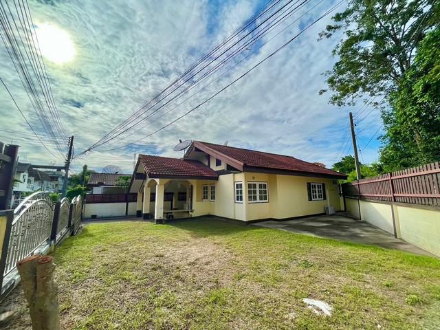 ปล่อยเช่าบ้านเดี่ยว 82 ตร.ว. อำเภอศรีราชา 20,000 บาท/เดือน เฟอร์นิเจอร์ครบ
