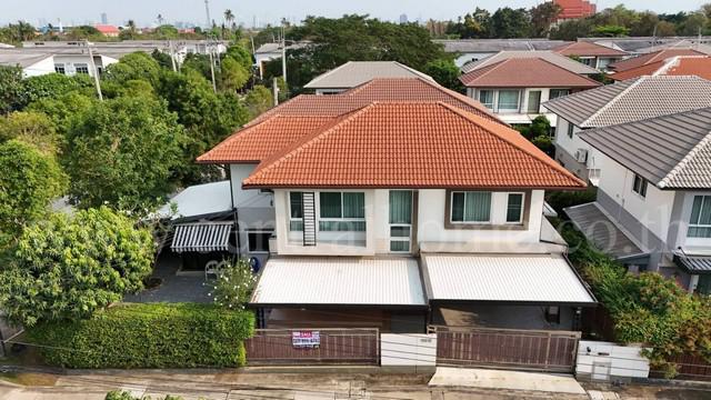 บ้านเดี่ยว หมู่บ้าน​ คาซ่า เลเจ้นด์ พระราม 5 - ราชพฤกษ์ Built - in ทั้งหลัง หลังมุม