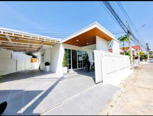 เช่าเนื้อที่ 50 ตรว. ใกล้เซเว่น บ้านรีโนเวทใหม่  สุทธาวาส งามเจริญ 7