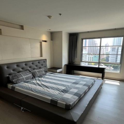 Citi Smart Sukhumvit 18  2bedroom 2bathroom BTSอโศก 300 เมตร