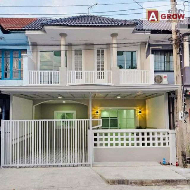 หมู่บ้านบัวทอง 4 ถนนบ้านกล้วย-ไทรน้อย บ้านสวย รีโนเวทใหม่ทั้งหลังค่ะ 