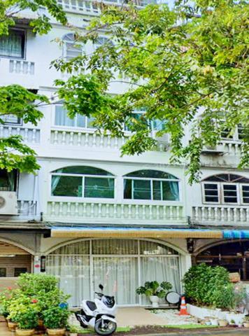 ติดถนนใหญ่ 239ตร.ม.BTSโพธินิมิตร400ม.ให้เช่าอาคารพาณิชย์ 3.5 ชั้น  ทำเลดีมาก BTSวงเวียนใหญ่ 540ม.19ตร.วา. 3นอน 2จอดรถ 