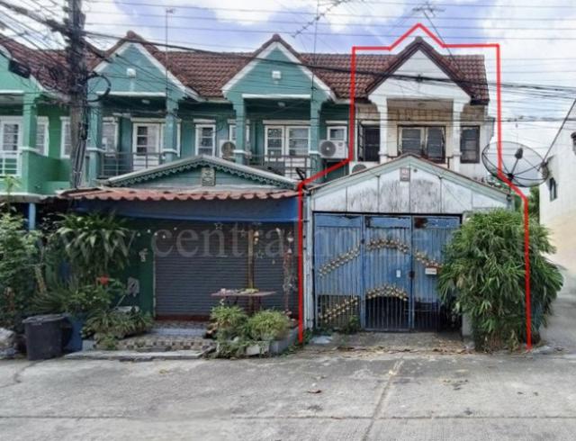 ทาวน์เฮ้าส์ หมู่บ้าน ลลิษา ซอย มังกร - แพรกษา หลังริม ถูกสุดในโครงการ