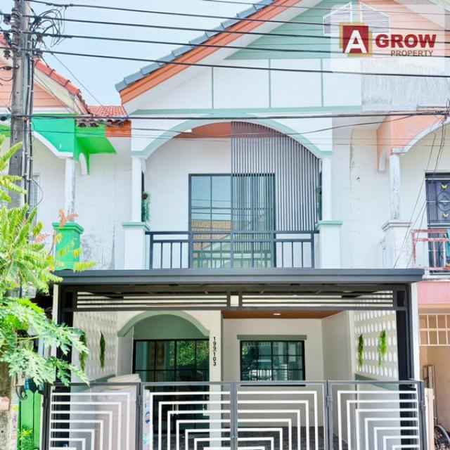 หมู่บ้านสวนจันทร์ฉาย ถนนสุขาภิบาล 5 บ้านหลังมุม มีเทอร์เรส ทำเลดี ตกแต่งพร้อมอยู่