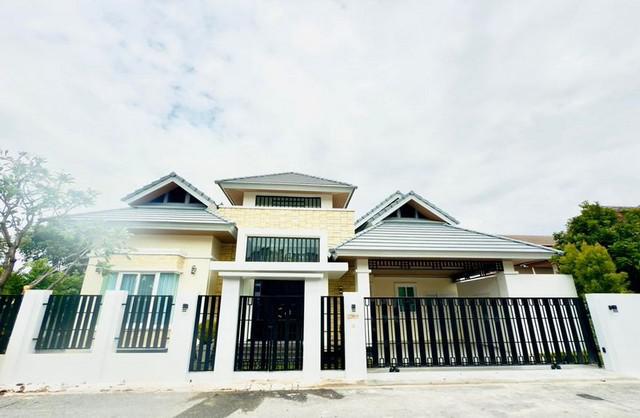 ขายพูลวิลล่หรูพัทยา หมู่บ้านสิริศา ซ.สยามคันทรีคลับ TP-H1114