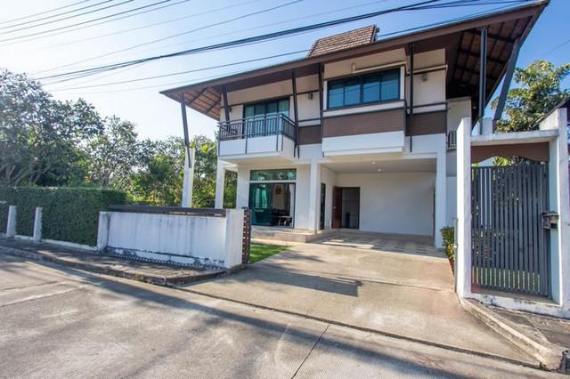 ลดราคาขายบ้านเดี่ยว 2 ชั้น สไตล์โมเดิร์น โครงการ ล้านนามนตรา หางดง 