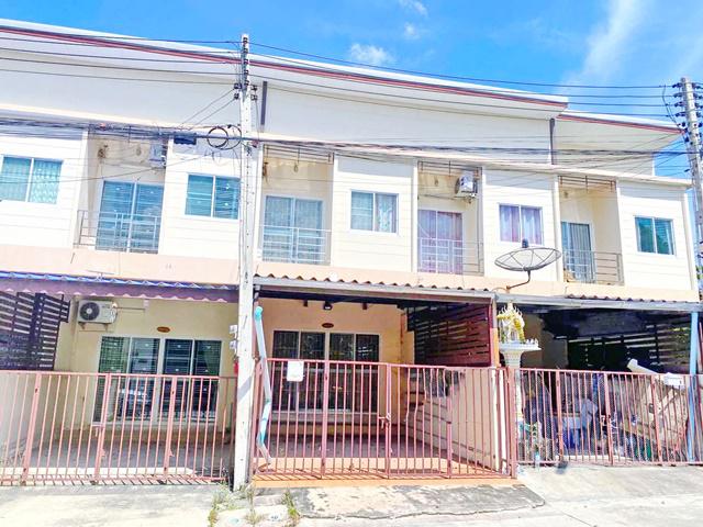 ให้เช่าทาวน์โฮม 2 ชั้น 20 ตร.วา.โรบินสัน ศรีราชา 500 ม.160 ตร.ม. ม.เกษตรศาสตร์ ศรีราชา 4.6 กม.