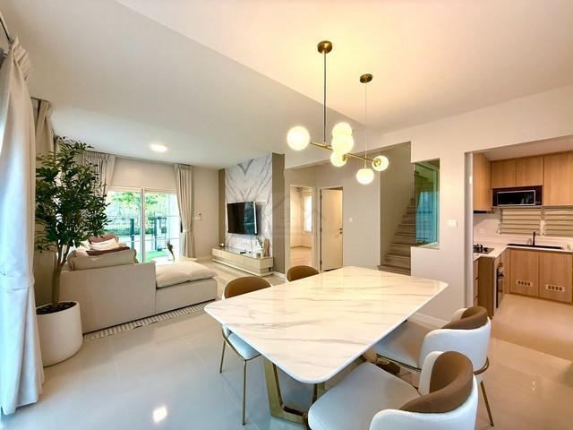 P503 ให้เช่า บ้านเดี่ยว 2 ชั้น โครงการ วิลลาจจิโอ 3 ศรีนครินทร์-บางนา Villaggio 3 Srinakarin-Bangna ใกล้ Megaบางนา 