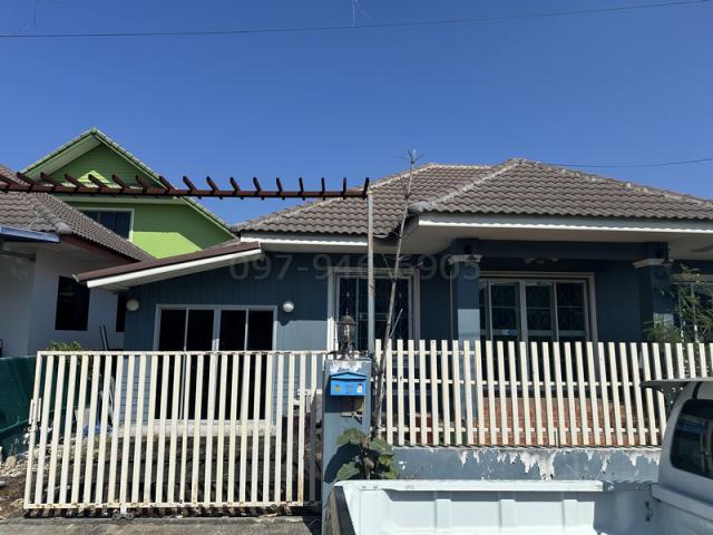 ขายบ้านเดี่ยว ในเมืองลำพูน ใกล้ รพ.ลำพูน รีโนเวทเรียบร้อย ต่อเติมเต็มพื้นที่ บ้านสภาพยังดูใหม่ เจ้าของไม่ค่อยอยู่ มีคนเข้าไปดูแลตลอด