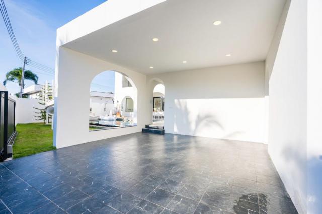 ขายพูลวิลล่าลงทุน Walnut House Pool Villa ???? เพียง 16.5 ล้าน | 4 ห้องนอน 4 ห้องน้ำ พูลวิลล่าหรู ทำเลพรีเมียม ใกล้ทะเล