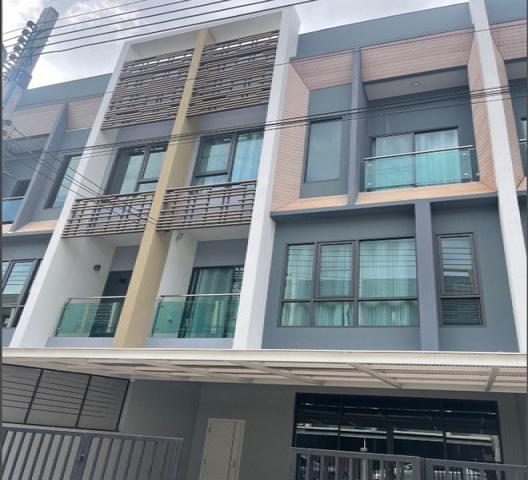 รหัสC6712 ให้เช่าทาวน์โฮม 3 ชั้นหมู่บ้านเดอะวิชั่น ลาดพร้าว-นวมินทร์ เหมาะสำหรับพักอาศัย หรือทำออฟฟิศ