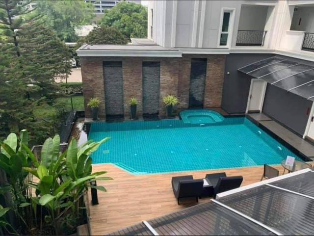 ลดราคาขาย 2.35 ล้าน 34 ตรม. #TheSpring Condo #ติดห้างเซ็นทรัลเฟสเชียงใหม่ 5 นาทีเดินถึงห้าง #เฟอร์นิเจอร์ครบ #หิ้วกระเป๋าพร้อมเข้าอยู่ได้เลย