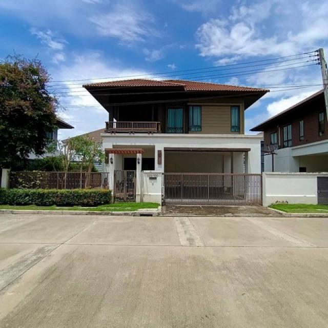 ลดราคาขายด่วน บ้านเดี่ยว 2 ชั้น สวยสภาพดี โครงการ เศรษฐสิริ สันทราย 