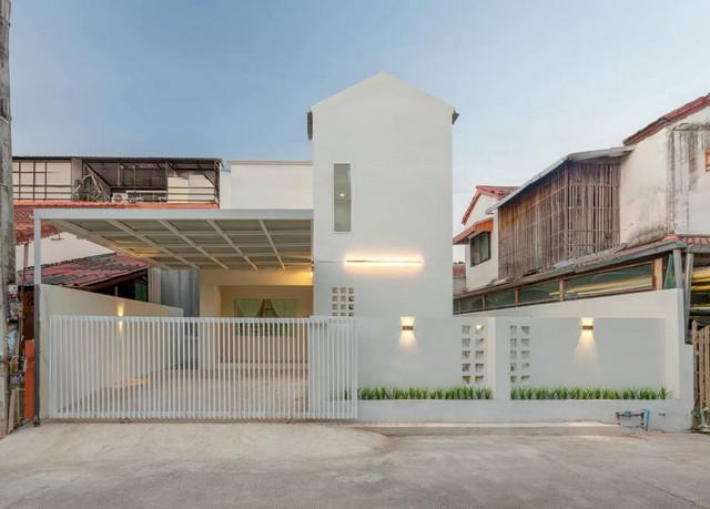 บ้านสวยสุดคิ้วส์ สไตล์มินิมอล พื้นที่ด้านข้าง  หางดง 