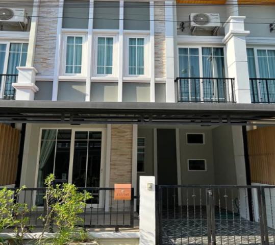 ให้เช่าทาวน์โฮม2 ชั้น โกลเด้น ทาวน์ บางนา-สวนหลวง  ประเวศ