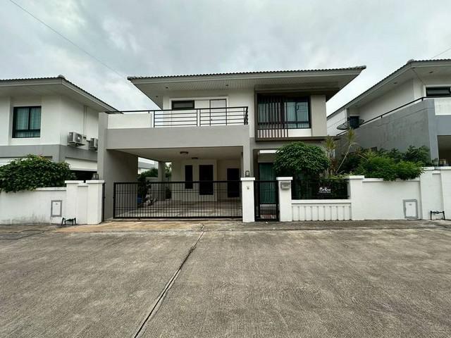 บ้านเดี่ยว 2 ชั้น ให้เช่า พร้อมอยู่ โครงการ เดอะ คอมพลีท ศรีราชา TP-H1183