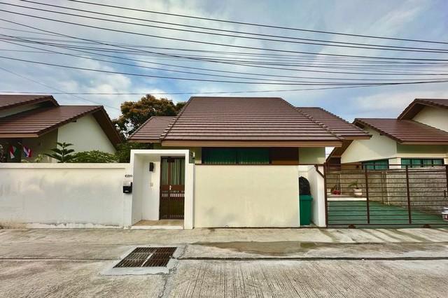 บ้านเดี่ยวชั้นเดียว สไตล์โมเดิร์นรีสอร์ท (Re-sale) หมู่บ้านเดอะเมเปิ้ล พัทยา บางละมุง ชลบุรี