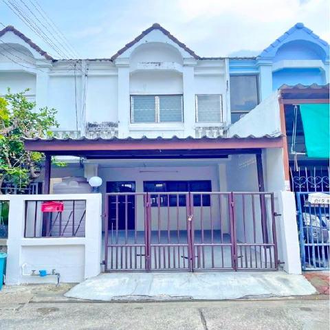 ม.ราชภัฏจันทรเกษม 3.8 กม.ทาวน์เฮาส์ 2 ชั้น  รีโนเวทใหม่ 3 นอน 2 น้ำ ไม่มีเฟอร์ 20 ตร.วา.160 ตร.ม.