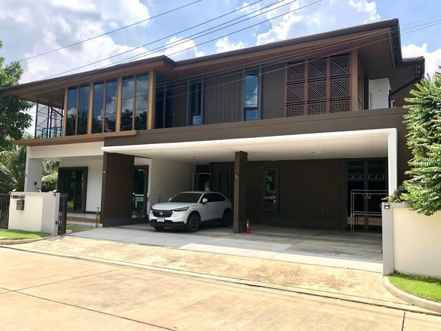 LV53122 ขาย บ้านเดี่ยว บุราสิริ พัฒนาการ Burasiri Pattanakarn ถ.พัฒนาการ 87 ตกแต่งเรียบหรูแนว Modern Luxury ด้วยหินอ่อนนำเข้าทั้งหลัง