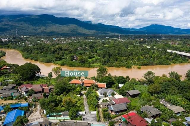 บ้านติดน้ำปิง สไตล์ล้านนา วิวคุ้งน้ำสวย วิวเขา สันผีเสื้อ 